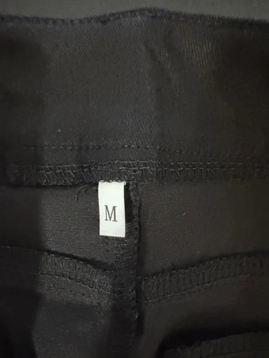 Men's Black Wide-Leg Jeans size Medium - Picture 2 of 3